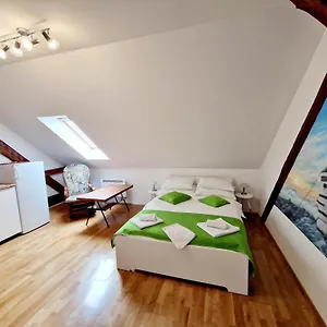 Panzió Teslova Ljubljana